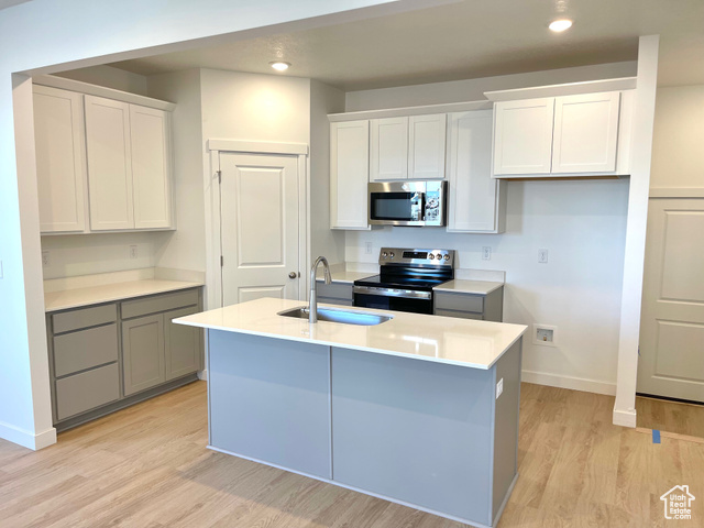 Photo 3 for MLS #2108994 at 887 S Mathilda Dr #250