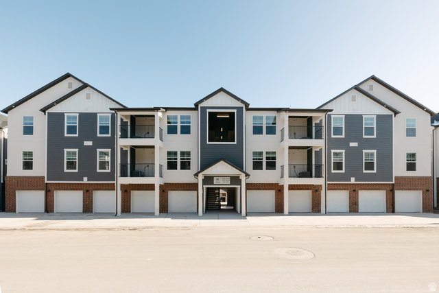 858 N Coulsen Dr #k102
                     MLS #2109085