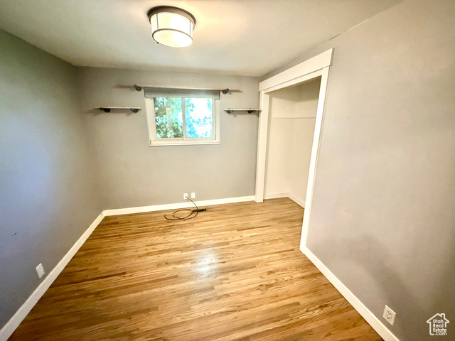 Photo 14 for MLS #2109109 at 1358 E Maplewood Cir
