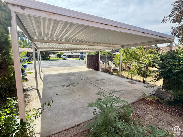 Photo 25 for MLS #2109109 at 1358 E Maplewood Cir