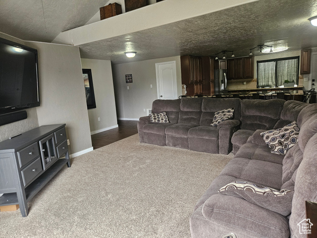 Photo 8 for MLS #2109123 at 297 S Northcreek Ln