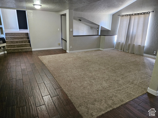 Photo 12 for MLS #2109123 at 297 S Northcreek Ln