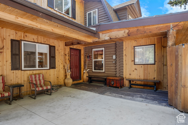 Photo 6 for MLS #2109125 at 184 S Bear Lake Blvd
