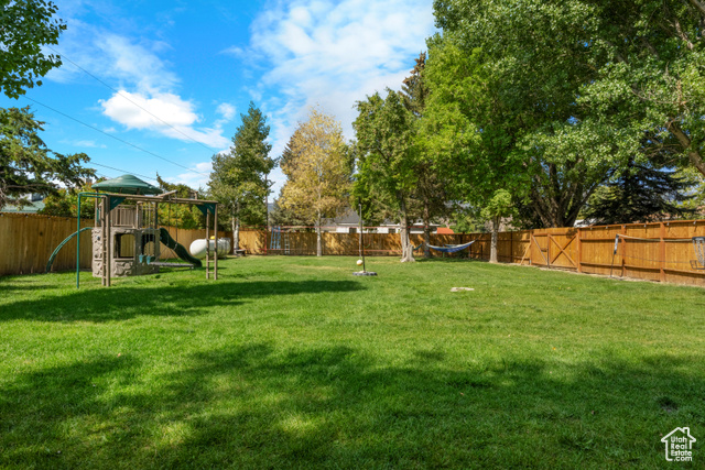 Photo 14 for MLS #2109125 at 184 S Bear Lake Blvd