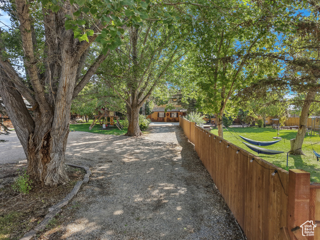 Photo 8 for MLS #2109125 at 184 S Bear Lake Blvd