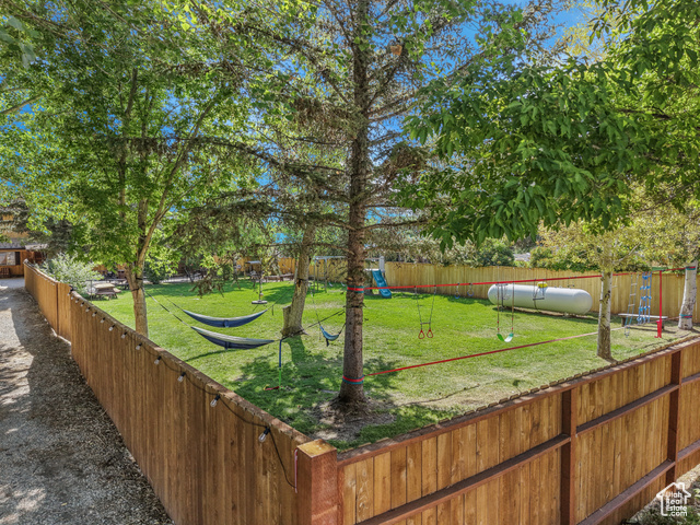 Photo 9 for MLS #2109125 at 184 S Bear Lake Blvd