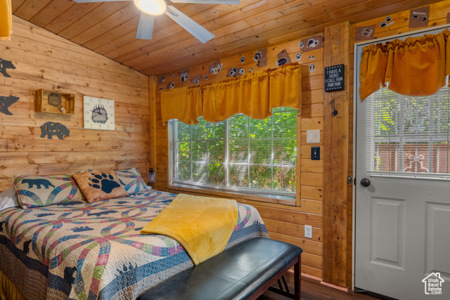 Photo 40 for MLS #2109125 at 184 S Bear Lake Blvd