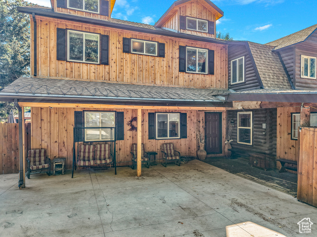 Photo 3 for MLS #2109125 at 184 S Bear Lake Blvd