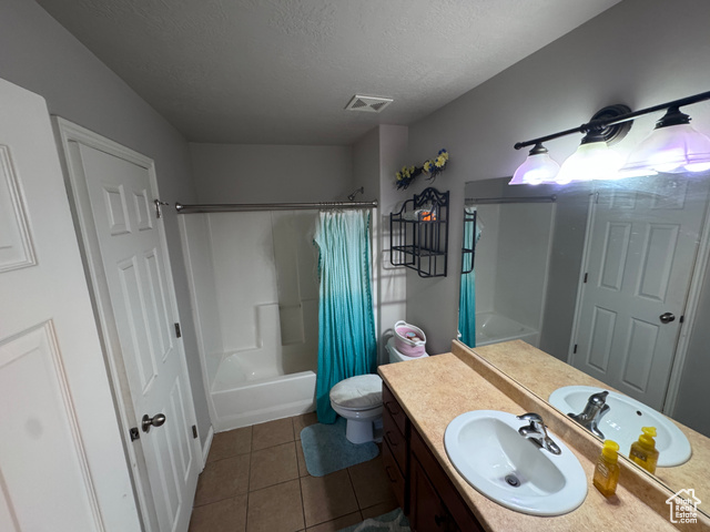Photo 15 for MLS #2109131 at 4366 W Degray Dr