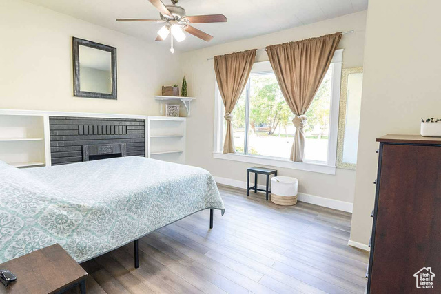 Photo 3 for MLS #2109134 at 941 20th St