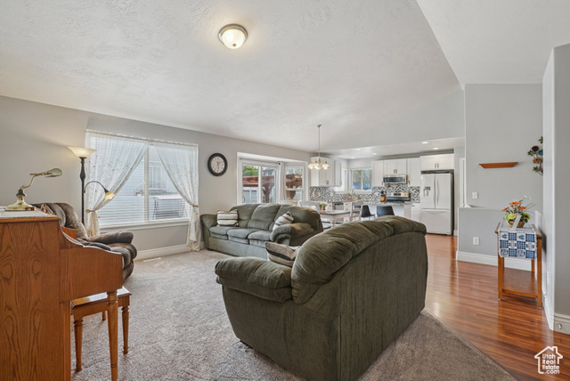 Photo 4 for MLS #2109169 at 6123 W August Ln