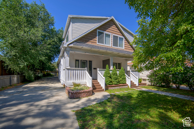MLS #2109294 - 1326 S Green St