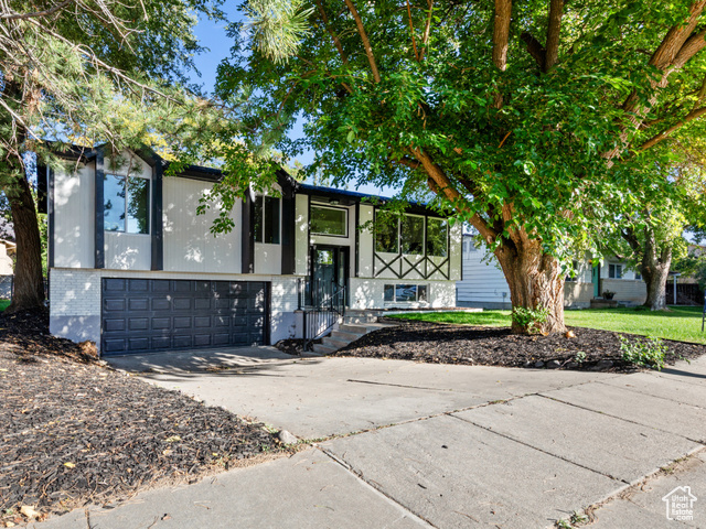 Photo 3 for MLS #2109329 at 8657 S 910 East
