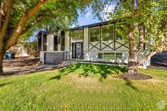 8657 S 910 E, Sandy UT 84094