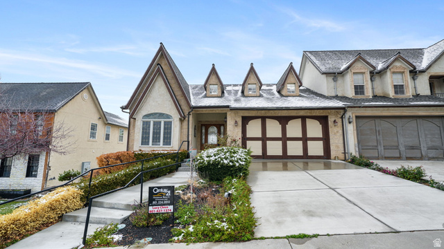 2473  Fairway Dr
                     MLS #2109339