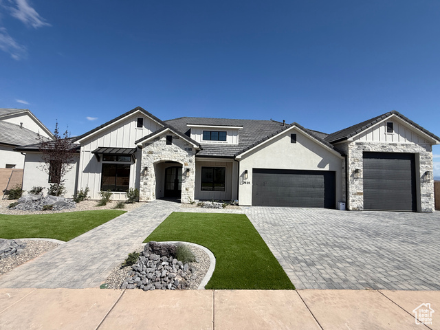 MLS #2109377                     located at 2935 E Rowan Ln,
                     St. George, UT
