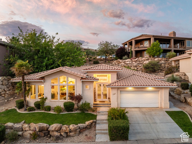 MLS #2109387                     located at 181 W Mojave Heights Dr,
                     St. George, UT
