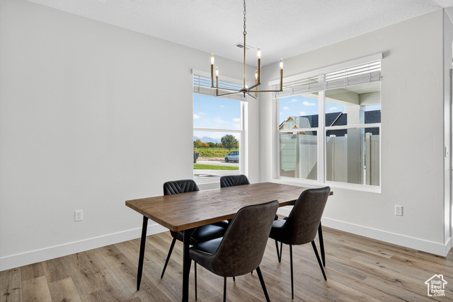 Photo 7 for MLS #2109403 at 27 S 3830 West #437