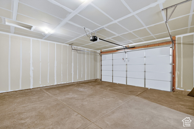 Photo 3 for MLS #2109403 at 27 S 3830 West #437