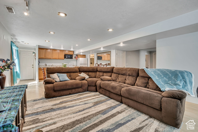 Photo 38 for MLS #2109440 at 28 E 1820 South