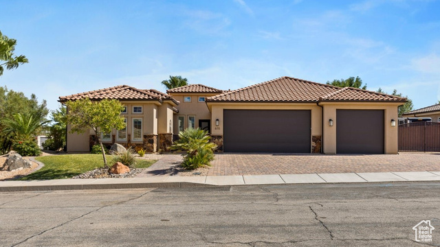 Photo 2 for MLS #2109446 at 615 W 1860 North