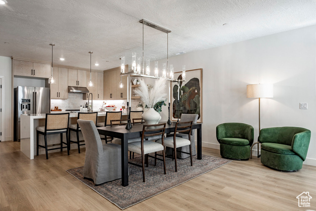Photo 2 for MLS #2109462 at 2250 E Murray Holladay Rd #303