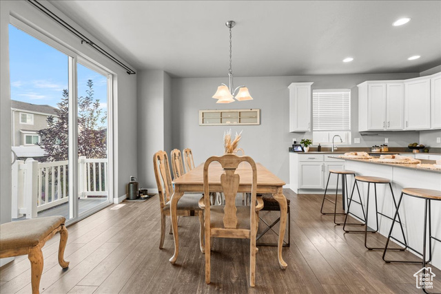 Photo 9 for MLS #2109472 at 885 W Montauk Ln