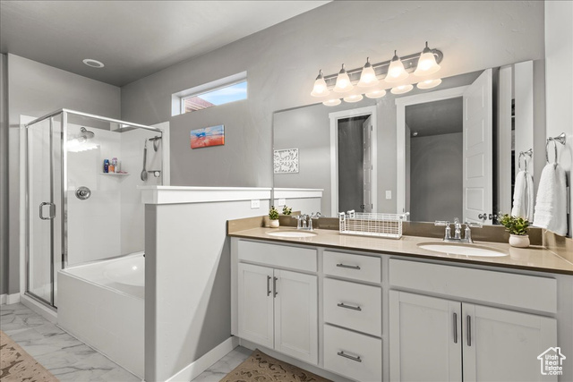 Photo 12 for MLS #2109472 at 885 W Montauk Ln