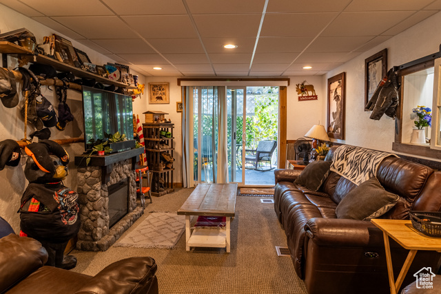 6891 S COLUMBIA DR, West Jordan UT 84084