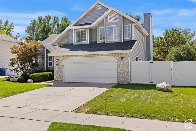 Photo 2 for MLS #2109529 at 548 E 1250 South