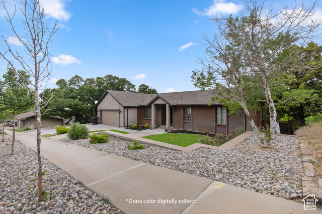 MLS #2109542 - 368 W Davis Blvd