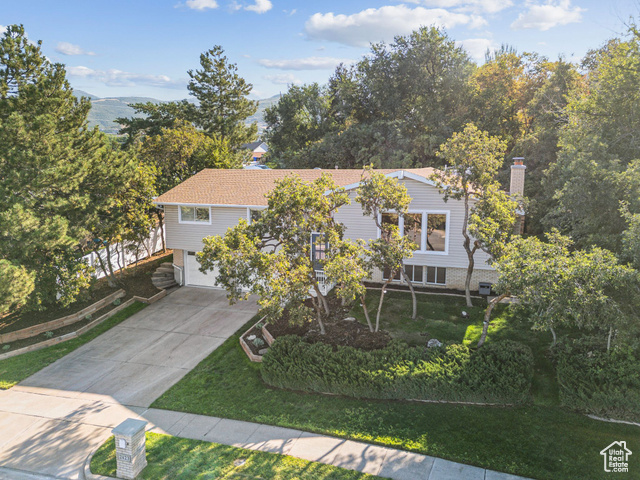 MLS #2109585 - 2423 S Elaine Dr