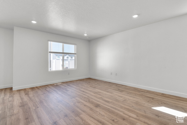 Photo 7 for MLS #2109601 at 1507 E 690 North #1109