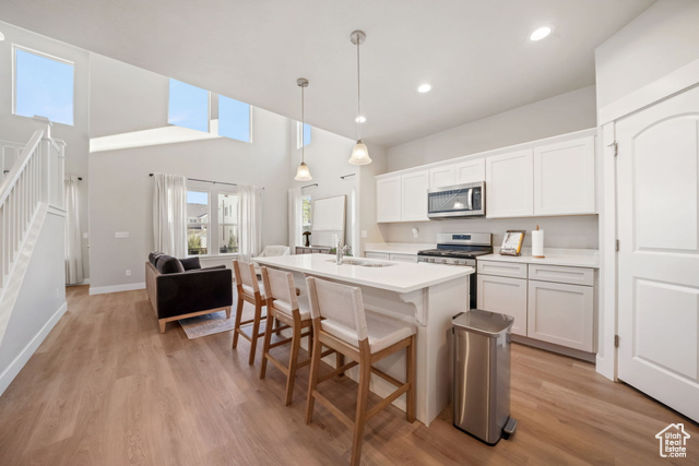 Photo 11 for MLS #2109651 at 3704 W 1330 North