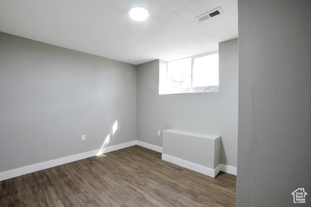 Photo 9 for MLS #2109652 at 2745 Grant Ave