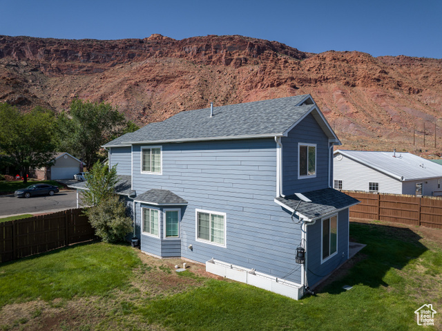 Photo 8 for MLS #2109656 at 1260 Madison Way