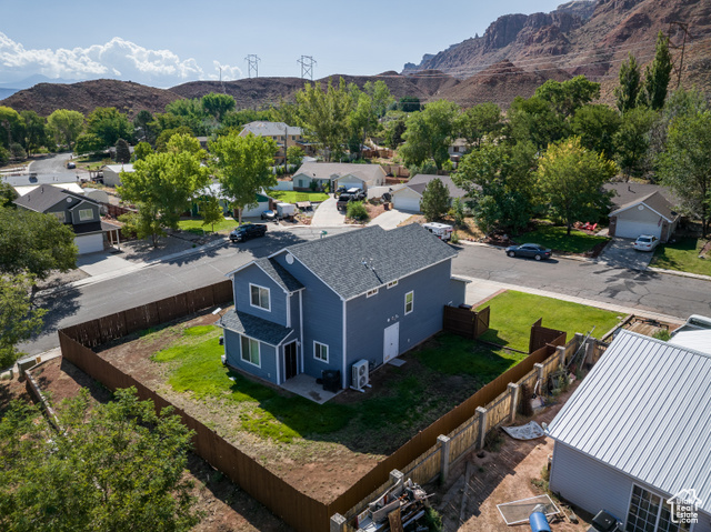 Photo 10 for MLS #2109656 at 1260 Madison Way