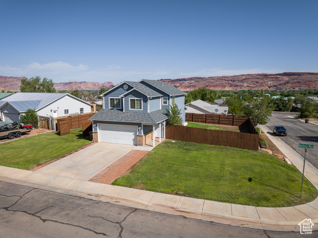 Photo 3 for MLS #2109656 at 1260 Madison Way