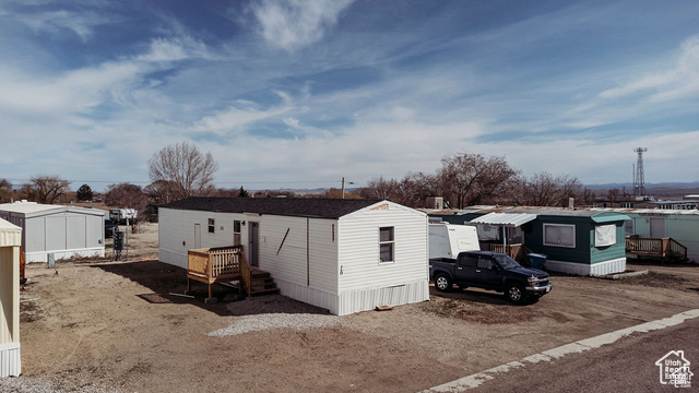 Photo 11 for MLS #2109675 at 425 N Esquire Pkwy #16