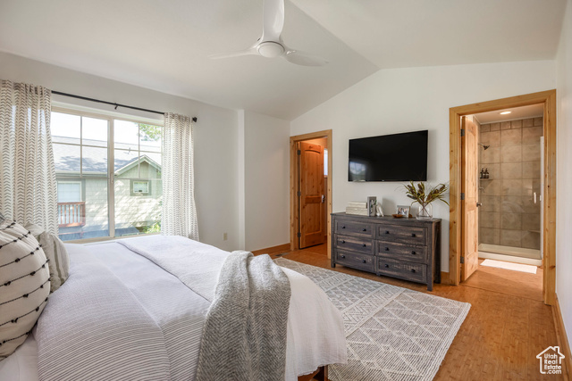 Photo 11 for MLS #2109677 at 6042 N Fox Point Cir #C1