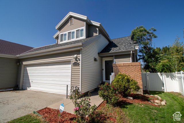 Photo 2 for MLS #2109683 at 4194 S Caroleen Way