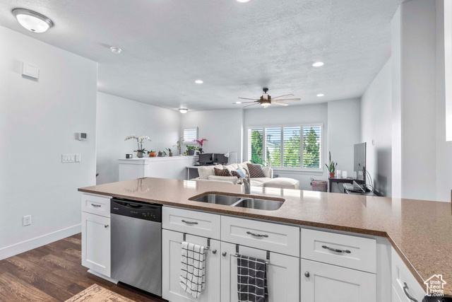 Photo 15 for MLS #2109691 at 1718 W Thira Ln