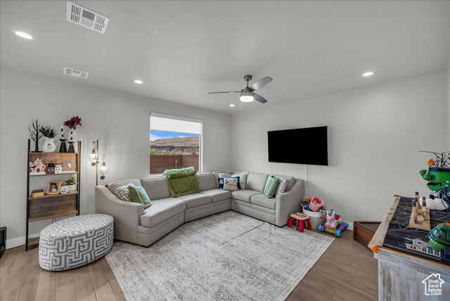 Photo 2 for MLS #2109705 at 468 N 480 West