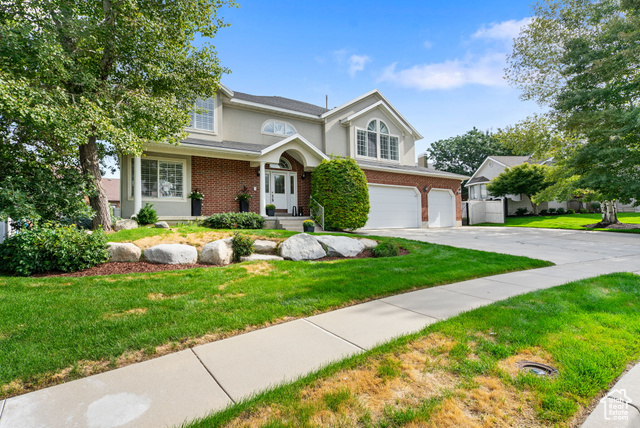 Photo 4 for MLS #2109710 at 1967 E Ashley Valley Ln