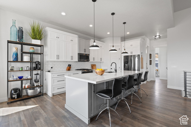 Photo 11 for MLS #2109716 at 14203 S Brook Heights Cir