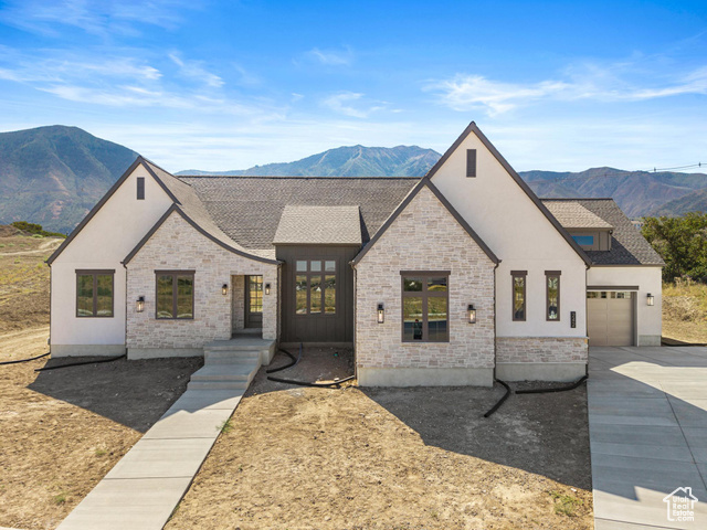 MLS #2109722 - 208 E 400 South