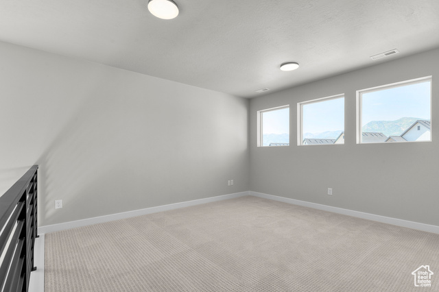Photo 16 for MLS #2109749 at 1914 N Anderson Loop