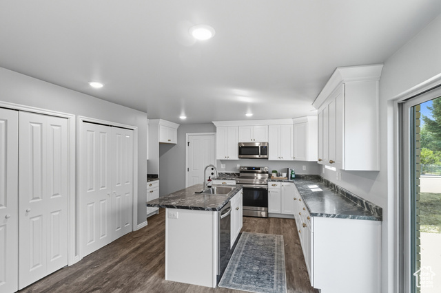 Photo 8 for MLS #2109754 at 886 S 1240 East