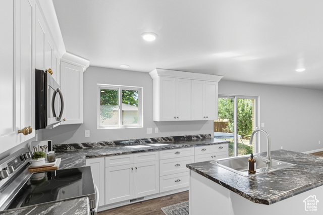 Photo 10 for MLS #2109754 at 886 S 1240 East