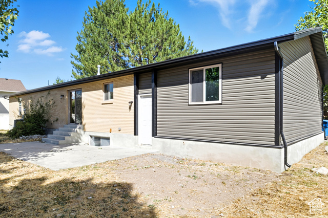 Photo 34 for MLS #2109754 at 886 S 1240 East